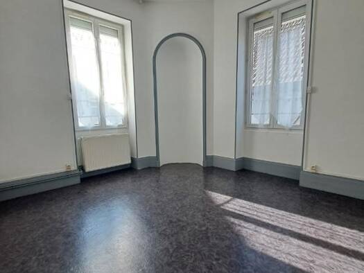 Appartement à louer 658 € 3 pièces 2 chambres 64 m² 2ème étage Citadelle Chalon-sur-Saône 71100