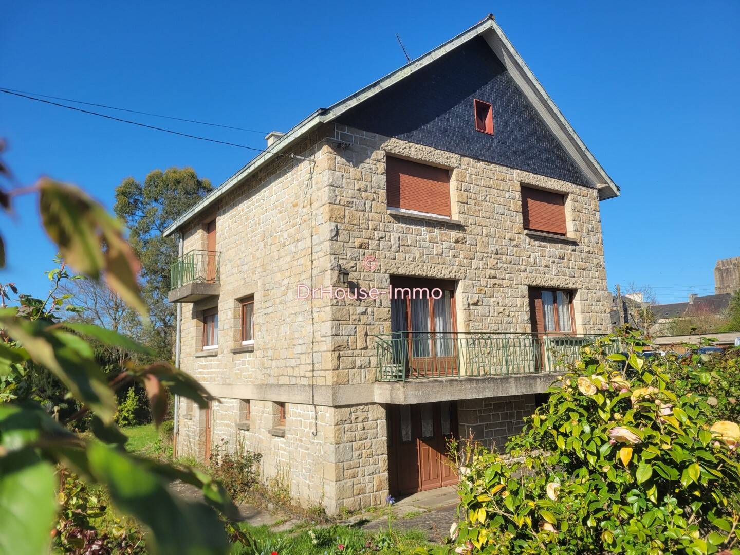 Maison 5 pièces 141 m² · à Dol-de-Bretagne · 140,6 m² · 322 700 €