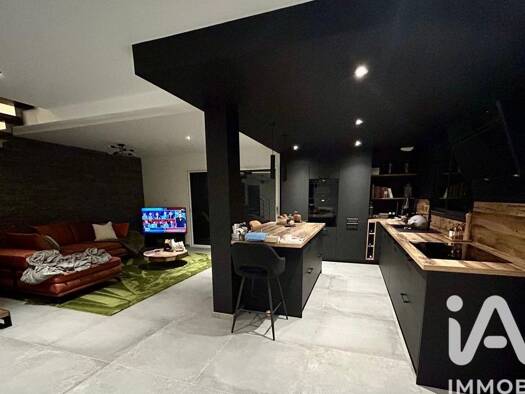 Maison à vendre 803 000 € 5 pièces 4 chambres 136 m² 800 m² de terrain Saint-Jean-de-Gonville 01630