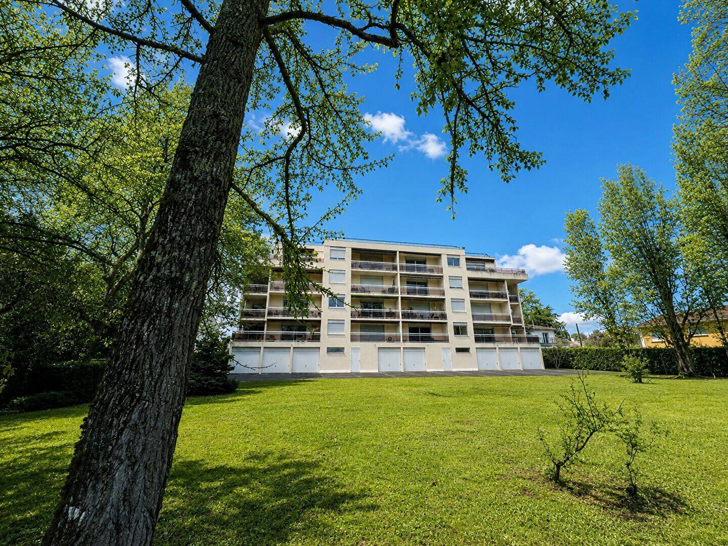 Appartement 5 pièces 96 m² · à Pessac · 96 m² · 329 900 €