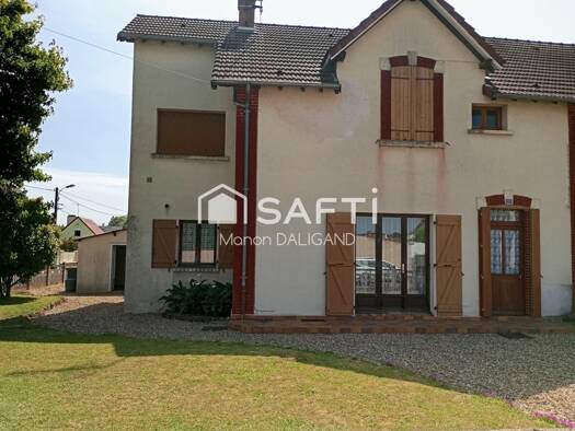Maison à vendre 80 000 € 5 pièces 4 chambres 127 m² 732 m² de terrain Haut Gueugnon 71130