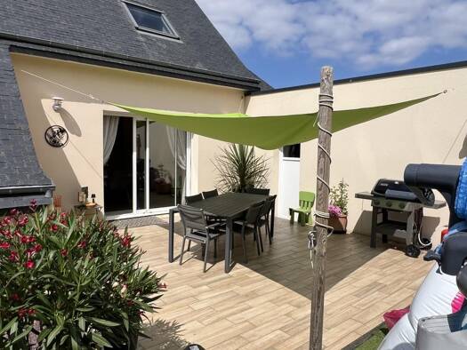 Maison à vendre 329 500 € 5 pièces 3 chambres 163 m² 1 671 m² de terrain Goudelin 22290