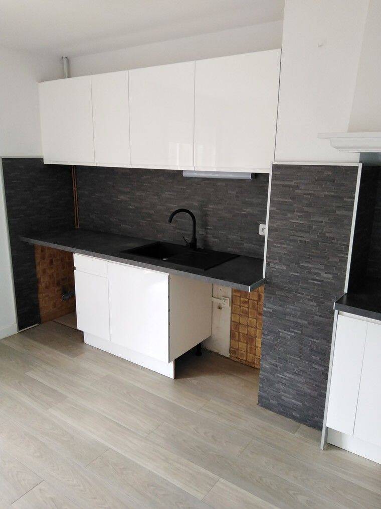 Appartement 4 pièces 95 m² · à Perpignan · 95 m² · 860 €/mois