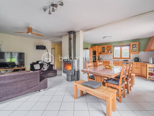 Maison à vendre 429 000 € 5 pièces 4 chambres 140 m² 1 273 m² de terrain Menthonnex-sous-Clermont 74270