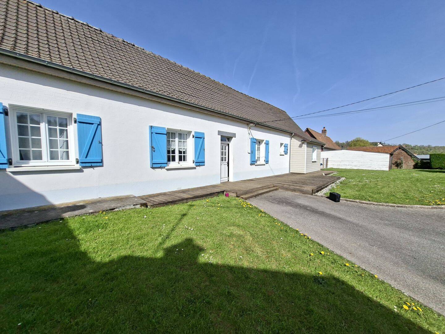 Maison 6 pièces 126 m² · à Bazinval · 126 m² · 200 000 €