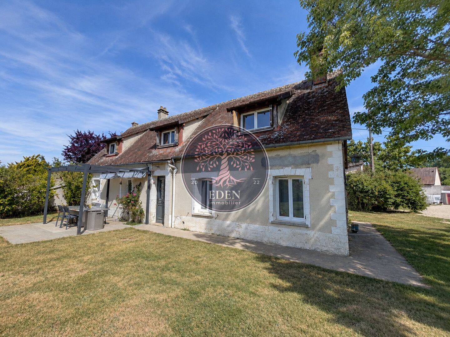 Maison 6 pièces 105 m² · à Mesnil-sur-l'Estrée · 105 m² · 208 500 €