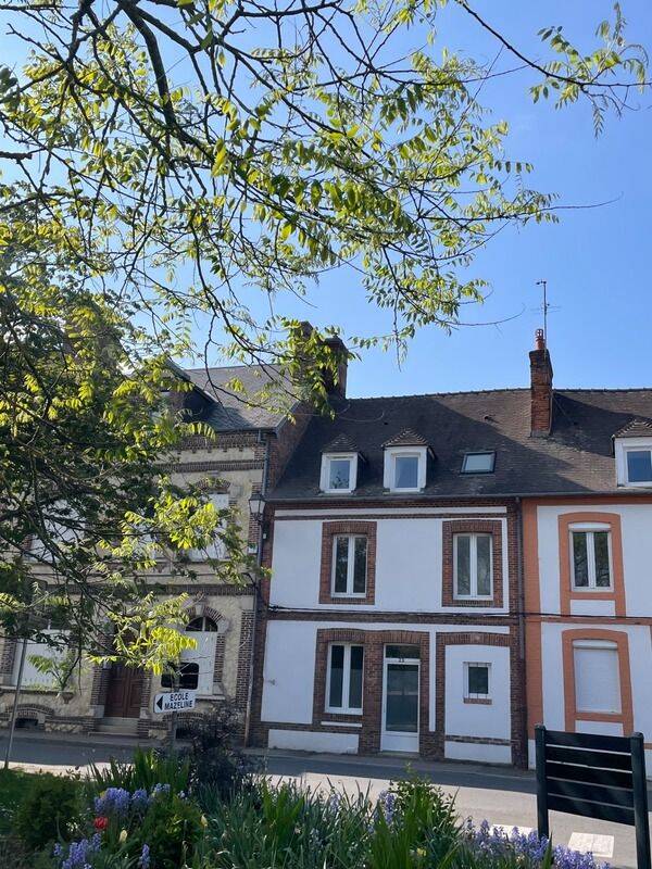 Maison 5 pièces 110 m² · à L'Aigle · 110 m² · 219 000 €