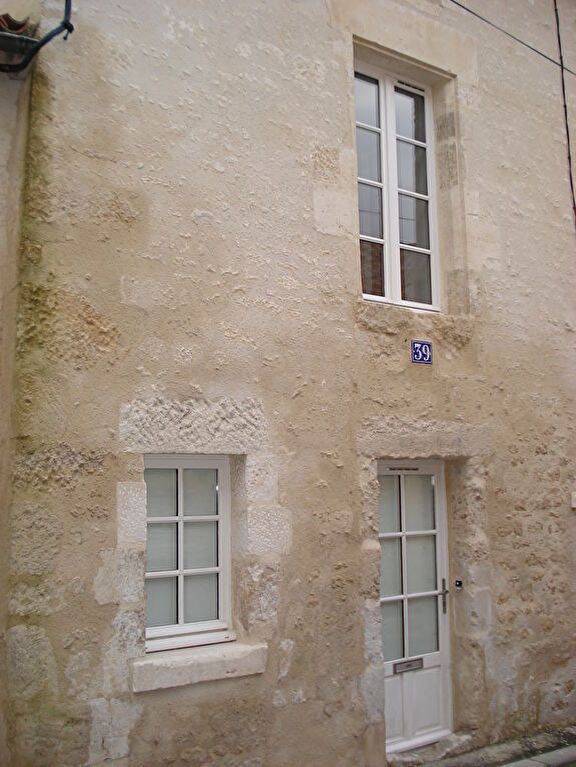 Maison 3 pièces 40 m² · à Fontenay-le-Comte · 40 m² · 380 €/mois