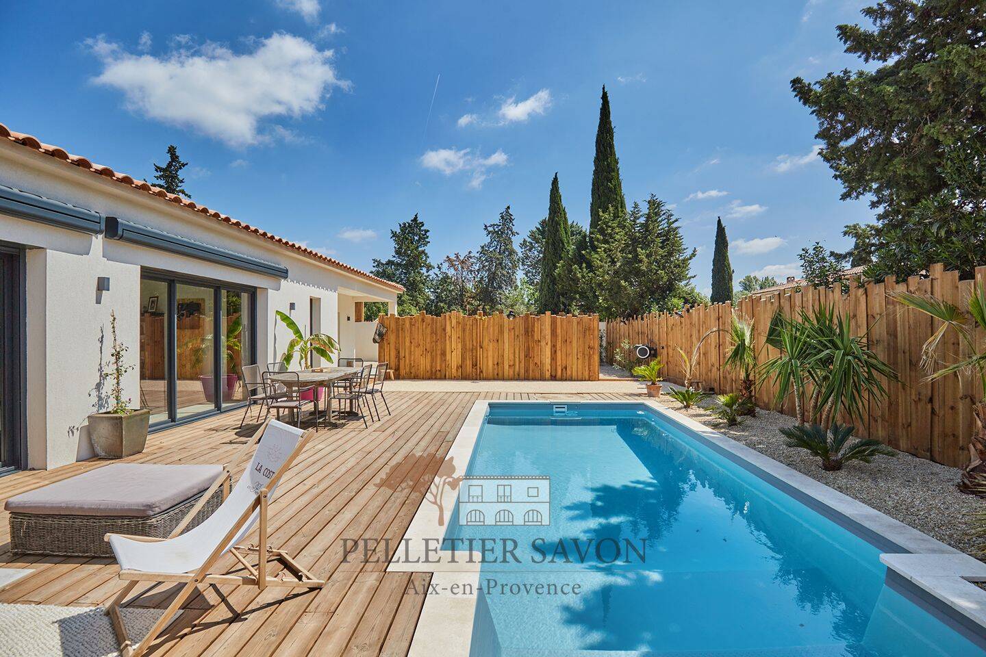 Maison 6 pièces 160 m² · à Aix-en-Provence · 160 m² · 1 000 000 €