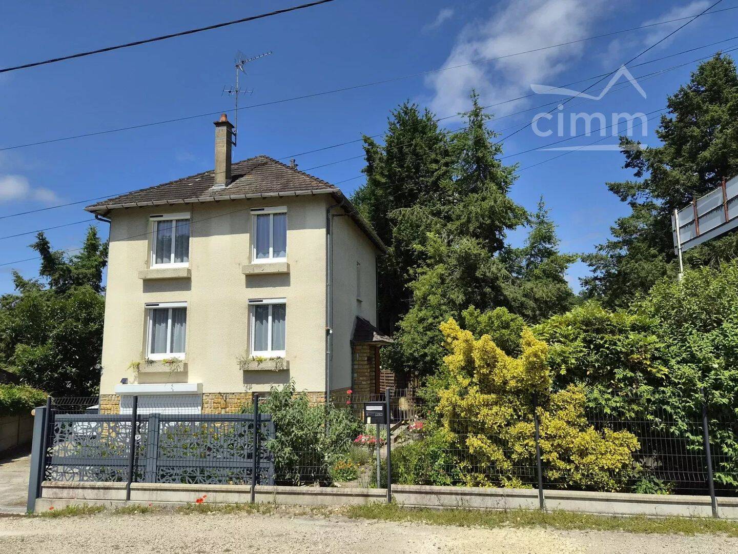 Maison 5 pièces 87 m² · à Vierzon · 87 m² · 100 000 €