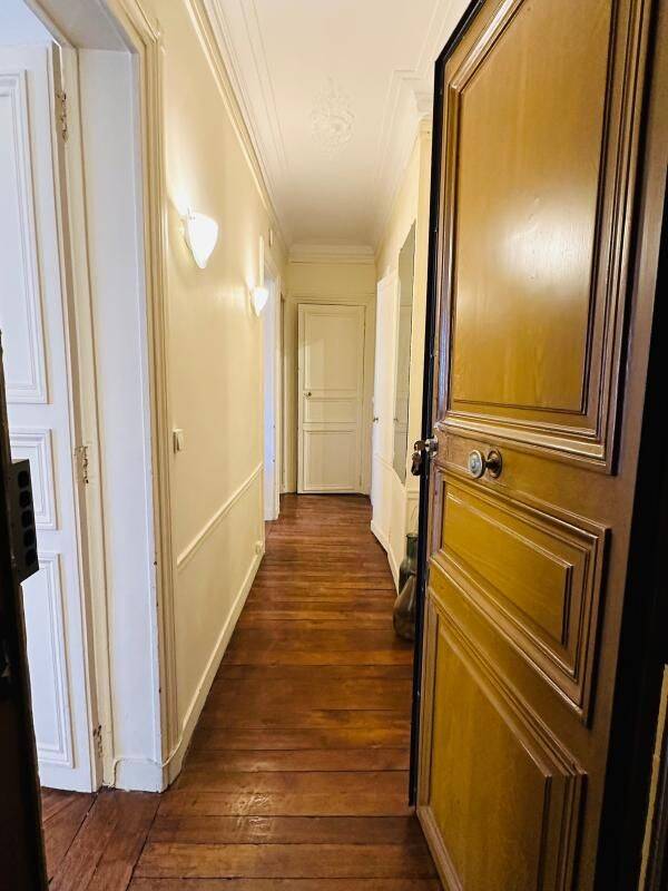 Appartement 2 pièces 53 m² · à Paris 8ème Arrondissement · 53,4 m² · 1 870 €/mois