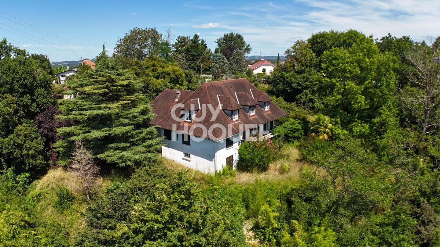 Maison 7 pièces 209 m² · à Lagor · 209 m² · 316 500 €