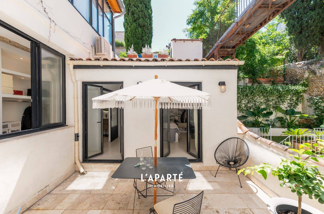 Appartement 2 pièces 70 m² · à Marseille 6ème Arrondissement · 70 m² · 408 000 €