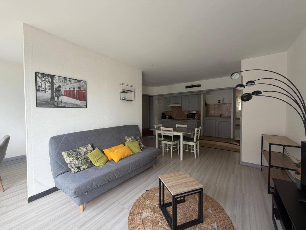 Appartement 2 pièces 45 m² · à Arras · 44,6 m² · 700 €