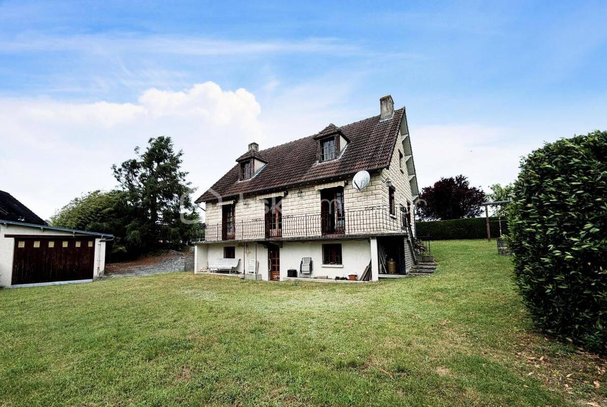 Maison 5 pièces 84 m² · à Berchères-sur-Vesgre · 84 m² · 215 000 €