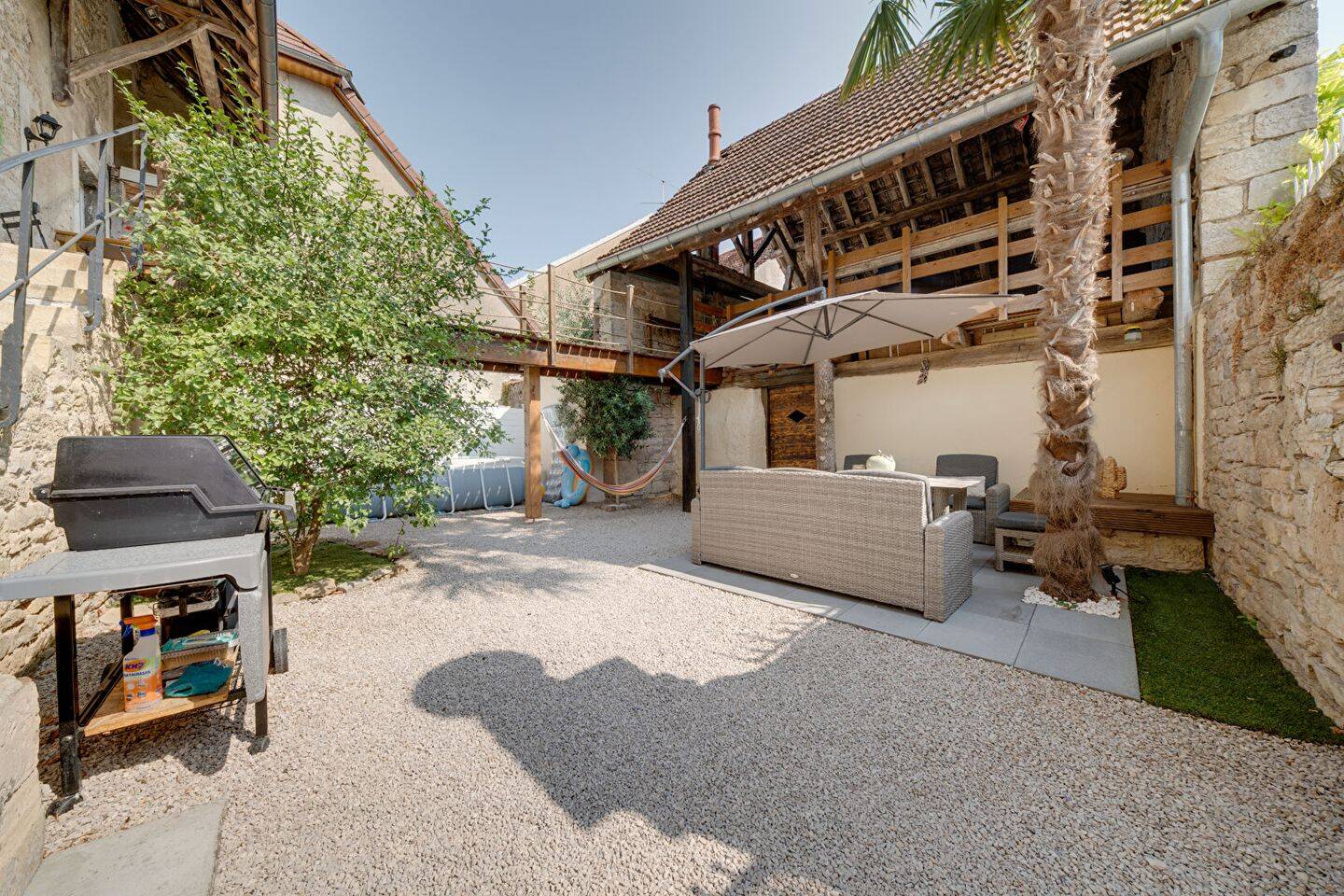 Maison 5 pièces 147 m² · à Cramans · 147 m² · 269 000 €