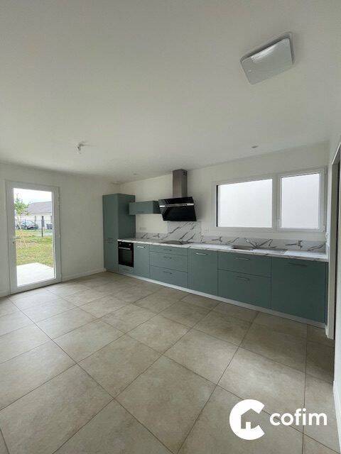 Maison 4 pièces 103 m² · à Thèze · 102,7 m² · 1 295 €
