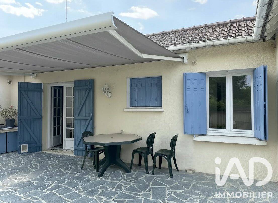Maison 3 pièces 74 m² · à La Couture-Boussey · 74 m² · 180 000 €