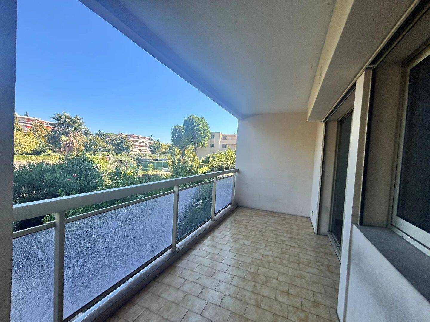 Appartement 1 pièce 22 m² · à Cagnes-sur-Mer · 21,9 m² · 660 €/mois