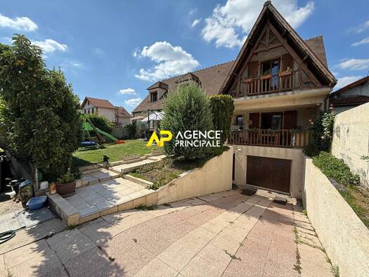 Maison à vendre 470 000 € 6 pièces 4 chambres 176 m² 302 m² de terrain Nouveau Bezons Bezons 95870