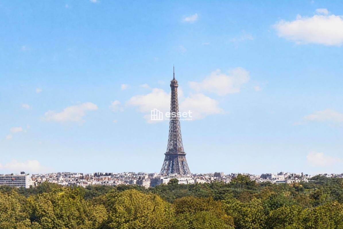 Appartement 4 pièces 106 m² · à Suresnes · 106,2 m² · 3 178 €/mois