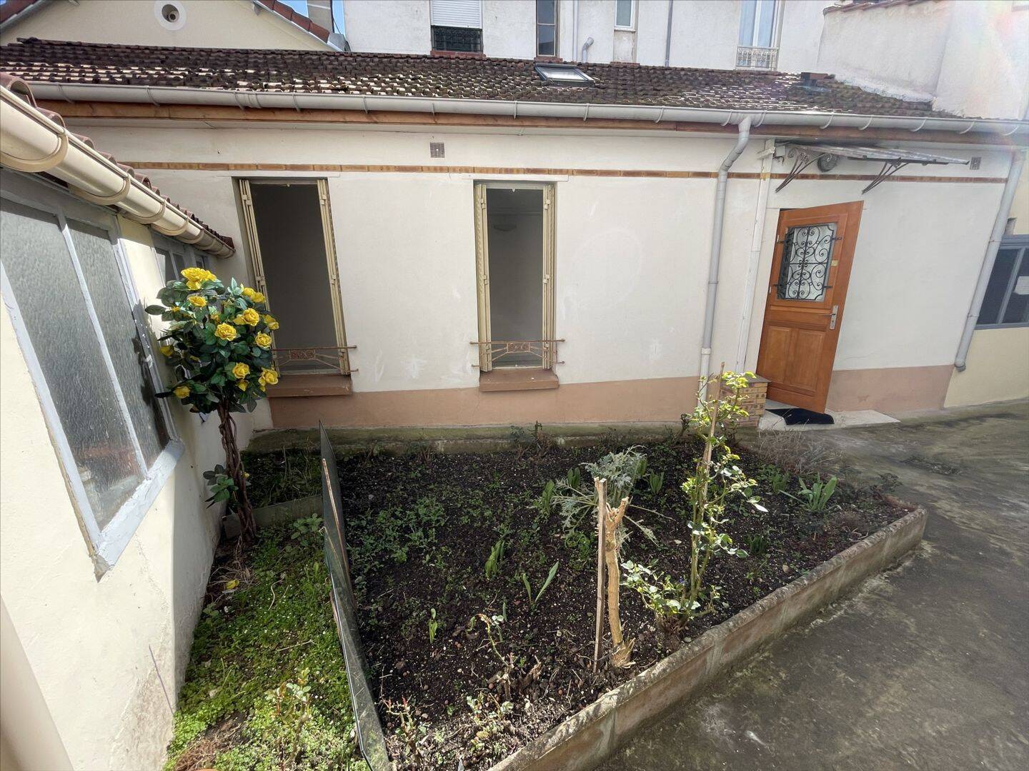 Maison 2 pièces 21 m² · à Issy-les-Moulineaux · 21,2 m² · 734 €