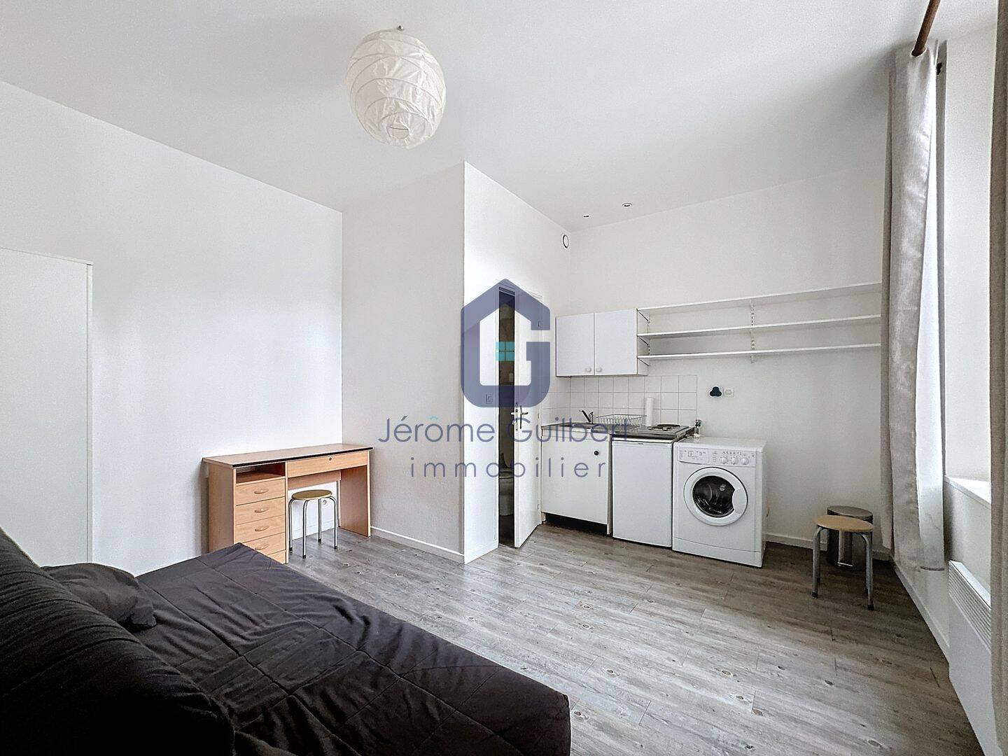 Appartement 1 pièce 16 m² · à Lille · 16,2 m² · 420 €