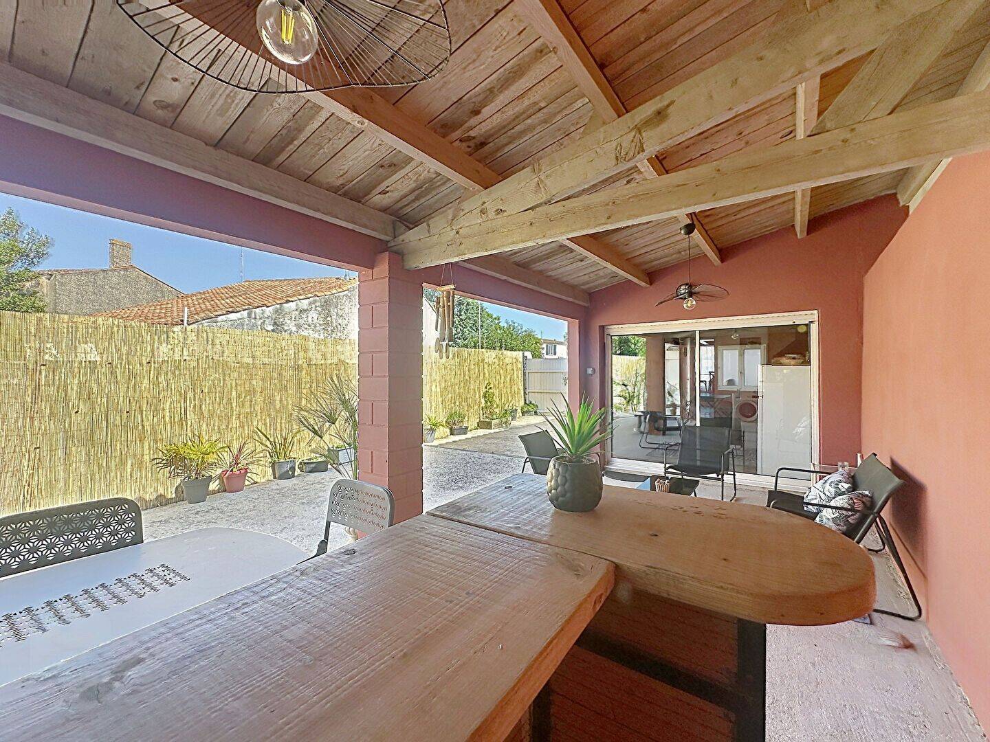 Maison 3 pièces 88 m² · à Nuaillé-d'Aunis · 88 m² · 277 000 €