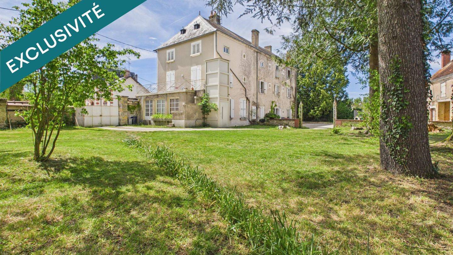 Maison 15 pièces 370 m² · à Vatan · 370 m² · 220 000 €