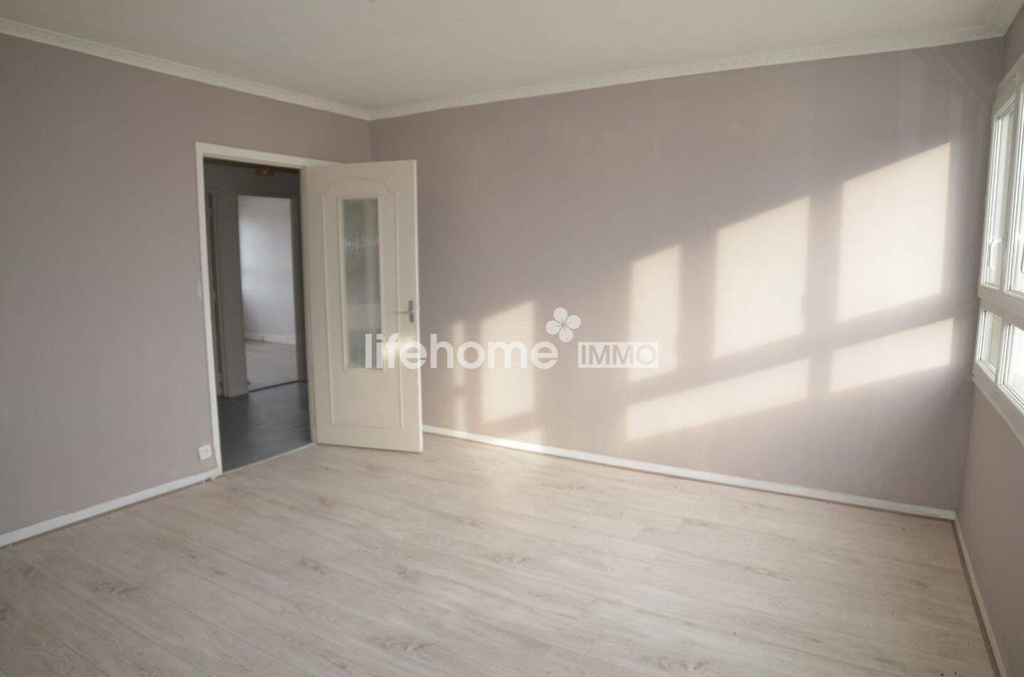 Appartement 4 pièces 76 m² · à Châteauroux · 75,7 m² · 72 000 €
