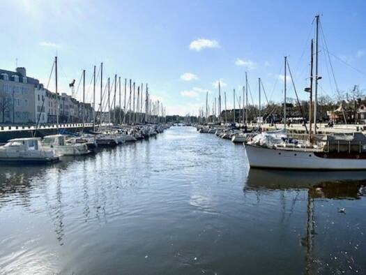 Appartement à vendre 409 500 € 3 pièces 2 chambres 66 m² Étage 1/3 Ouest Péri-Centre Ville Vannes 56000