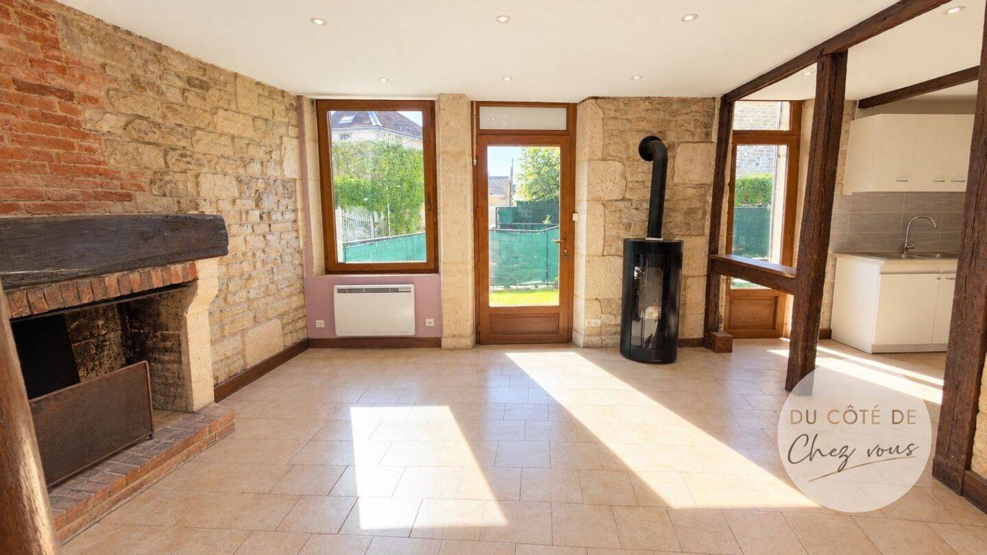 Maison 4 pièces 88 m² · à Arrelles · 88 m² · 128 000 €