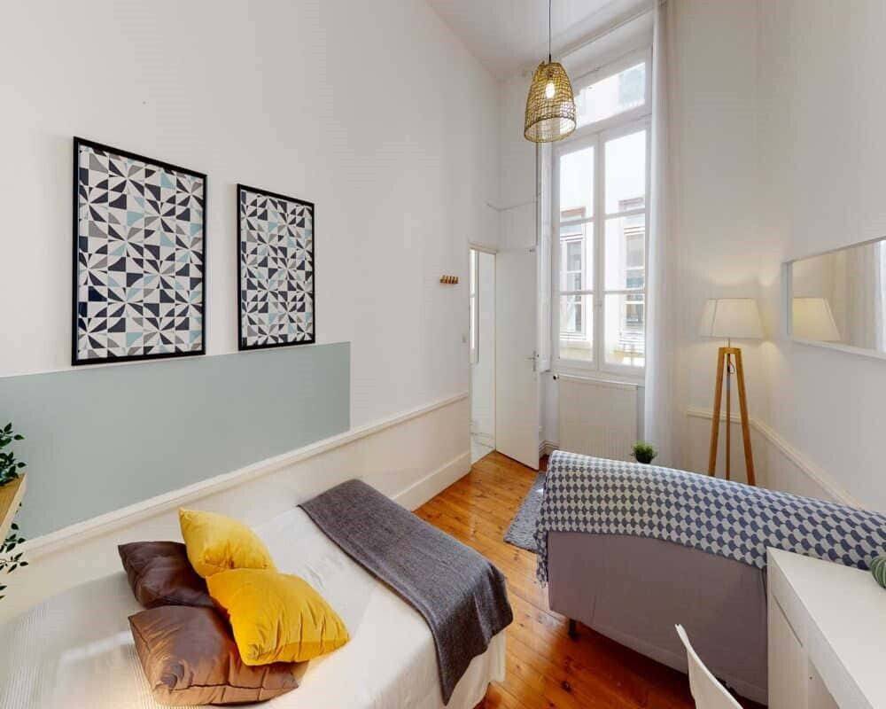 1 pièce 15 m² · à Lyon 2ème Arrondissement · 15 m² · 775 €