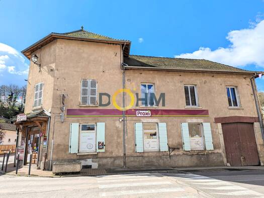 Immeuble à vendre 290 000 € 240 m² Saint-Chef 38890