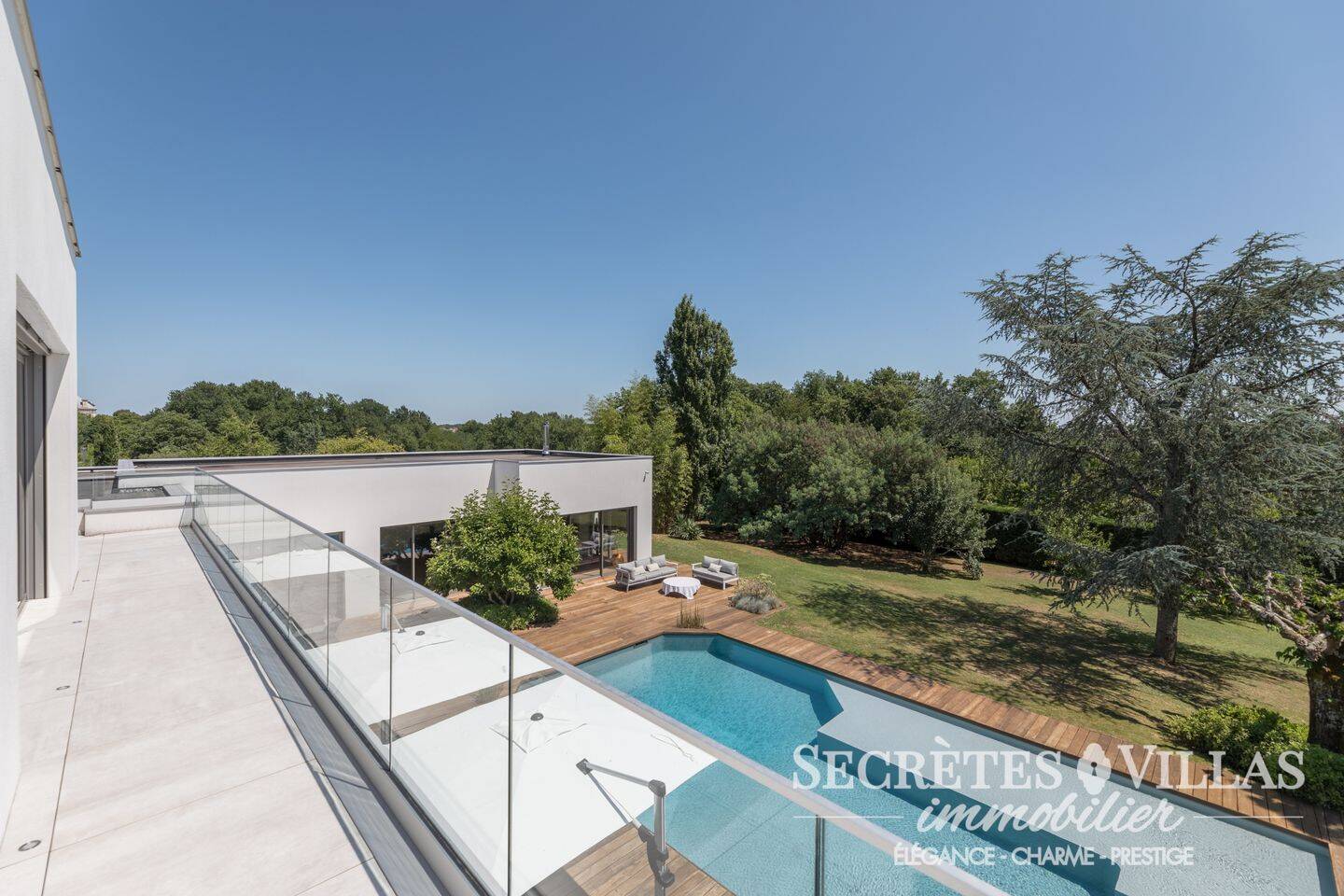 Maison 11 pièces 350 m² · à Bouliac · 350 m² · 2 195 000 €