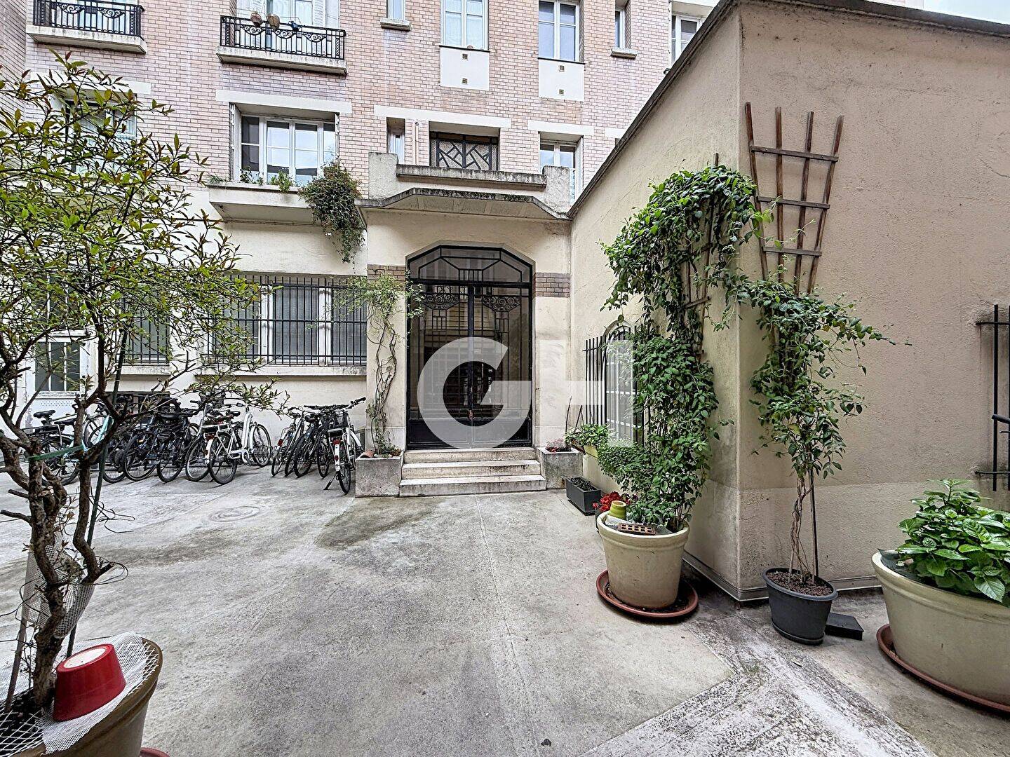 Appartement 3 pièces 56 m² · à Paris 20ème Arrondissement · 56 m² · 1 650 €/mois