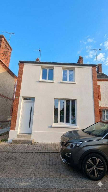 Maison 3 pièces 71 m² · à Lorris · 71 m² · 59 000 €