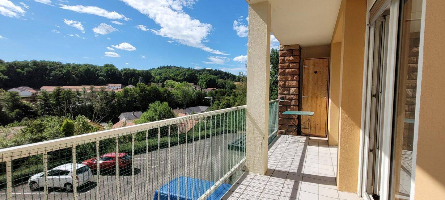 Appartement 4 pièces 74 m² · à Saint-Dié-des-Vosges · 73,5 m² · 87 540 €