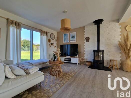 Pavillon à vendre 374 000 € 6 pièces 5 chambres 200 m² 1 544 m² de terrain Mathonville 76680