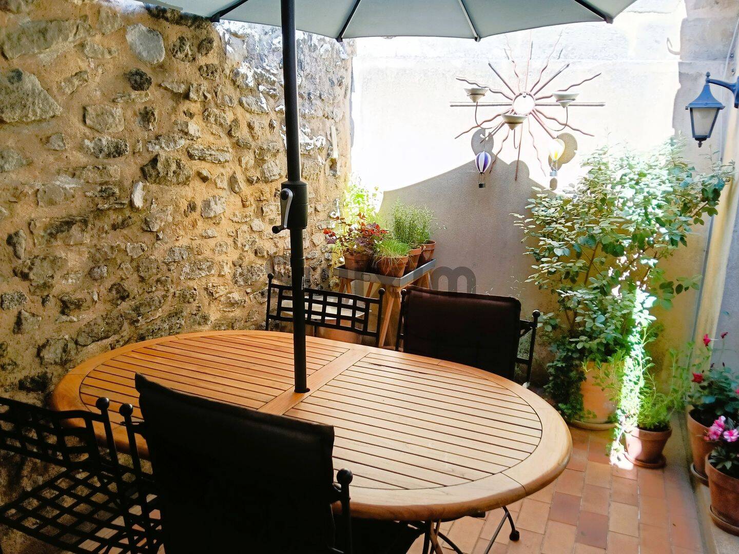 Maison 4 pièces 150 m² · à Montaren-Et-Saint-Médiers · 150 m² · 329 000 €