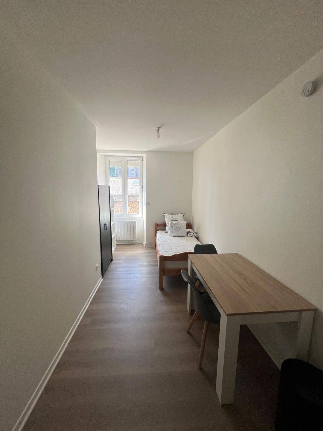 Appartement 1 pièce 19 m² · à Laval · 19 m² · 395 €