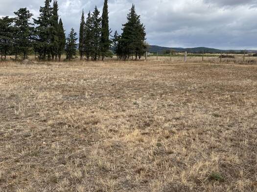 Terrain à vendre 107 000 € 1 200 m² de terrain Ginestas 11120