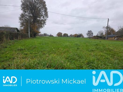 Terrain constructible viabilisé à vendre 34 000 € 9 678 m² de terrain Sixt-sur-Aff 35550