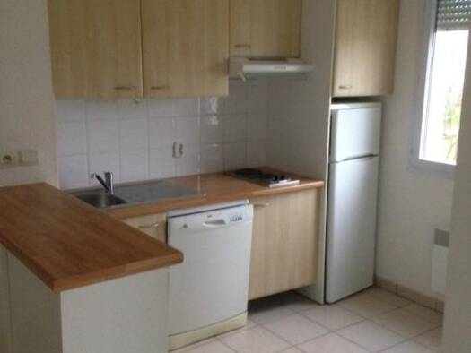 Appartement à louer 576 € 3 pièces 2 chambres 62 m² 1er étage Saint Eloi-Touffenet-Breuil-Mingot Poitiers 86000