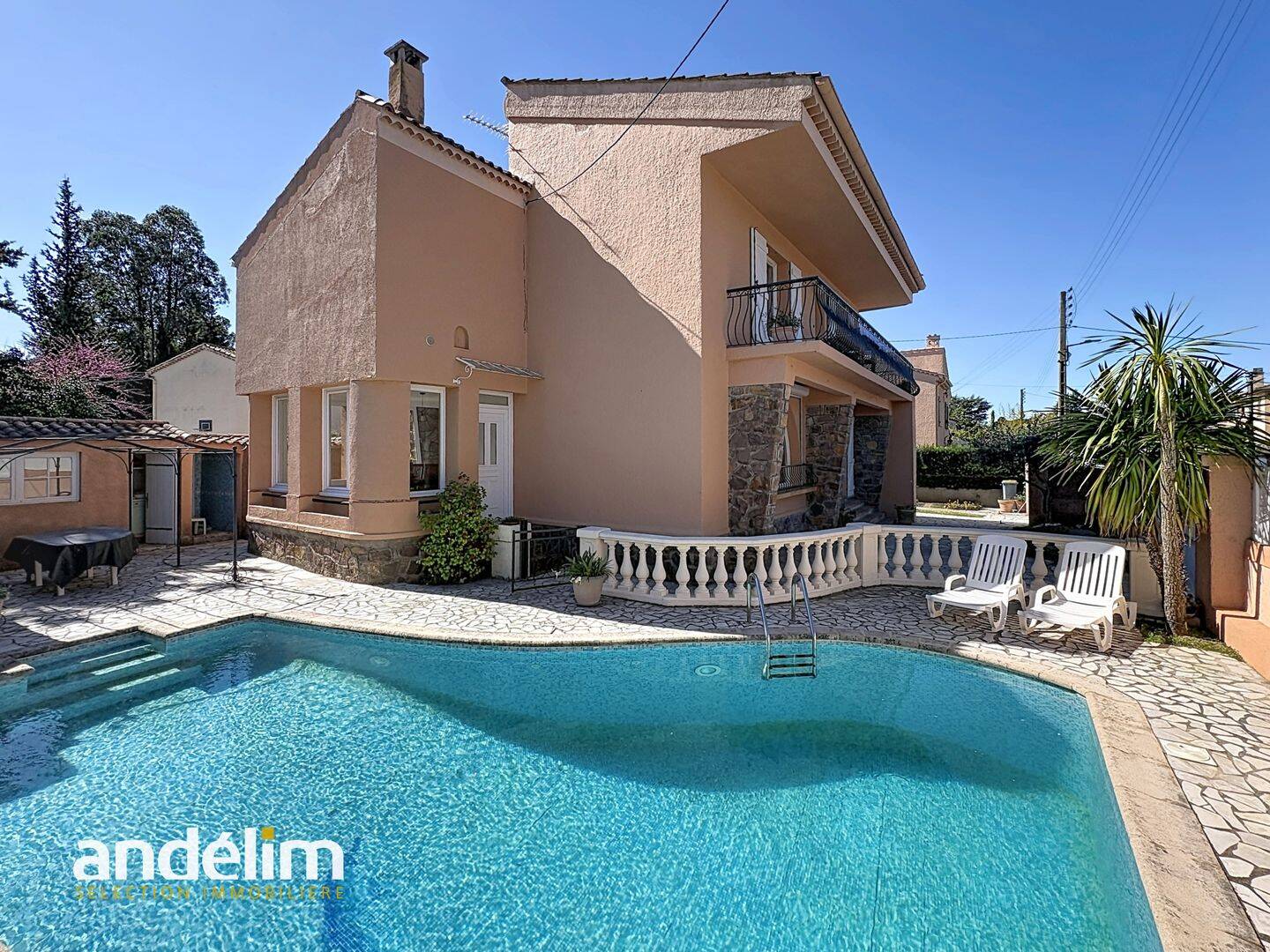 Maison 9 pièces 199 m² · à Saint-Raphaël · 198,9 m² · 737 000 €