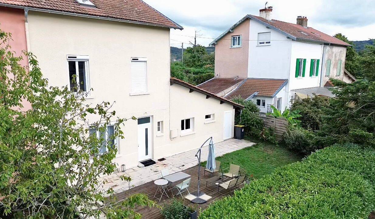 Maison à vendre T4/F4 85.6 m² 265000 € Saint-Pierre-la-Palud ...