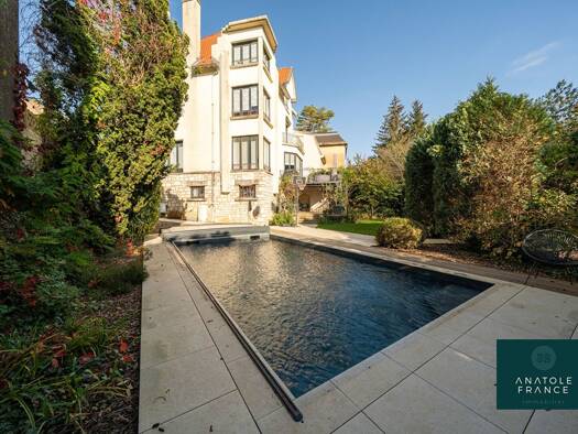 Maison à vendre 1 698 000 € 12 pièces 6 chambres 450 m² 761 m² de terrain Poincaré-Foch-Anatole France Nancy 54000