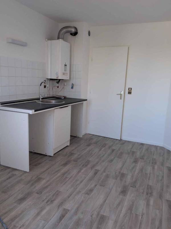 Appartement 2 pièces 72 m² · à Saint-André-les-Vergers · 72 m² · 554 €/mois