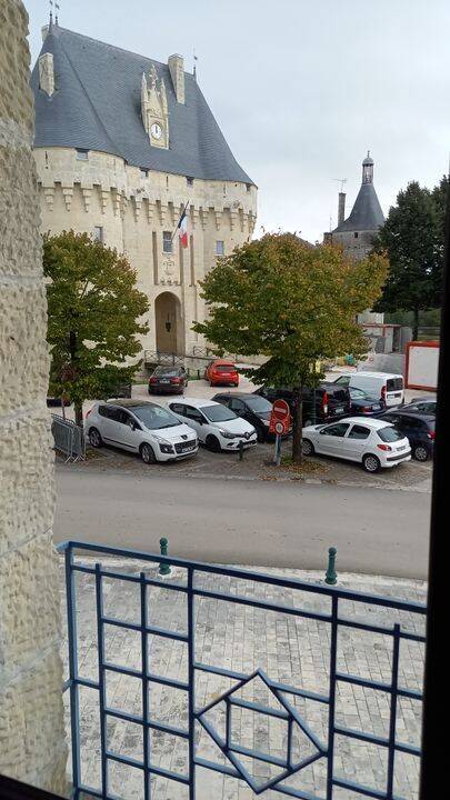 Appartement 3 pièces 96 m² · à Jonzac · 96 m² · 720 €