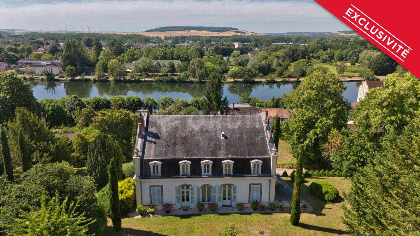 Maison 11 pièces 440 m² · à Joigny · 440 m² · 1 250 000 €